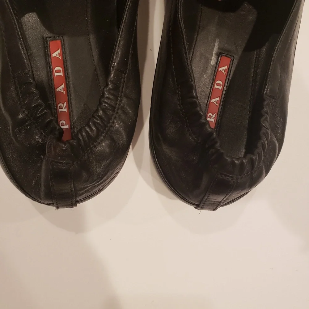Prada Mens size 9.5 4d slip on black leather shoes sneakers loafer hybrid shoe